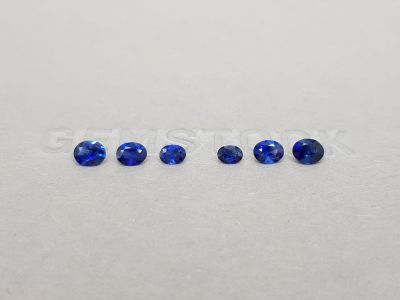 Dark top blue sapphire