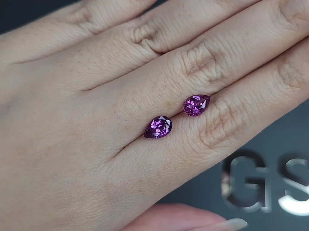 Pair of unheated purple sapphires pear cut 2.38 carats, Madagascar Image №2