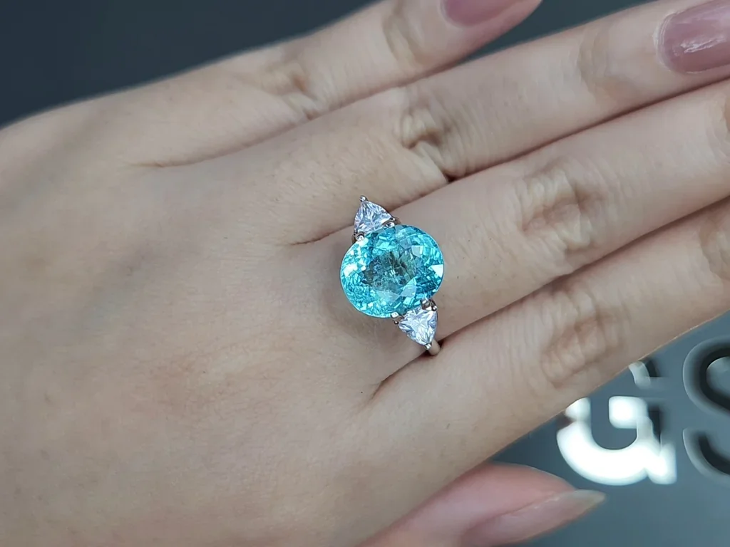 Paraiba tourmaline oval cut 4.55 carats, Mozambique  Image №5