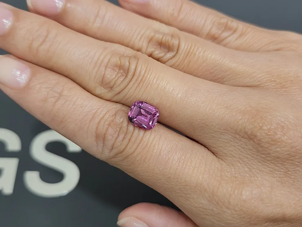 Rhodolite garnet cushion cut 2.53 carats, Tanzania Image №2