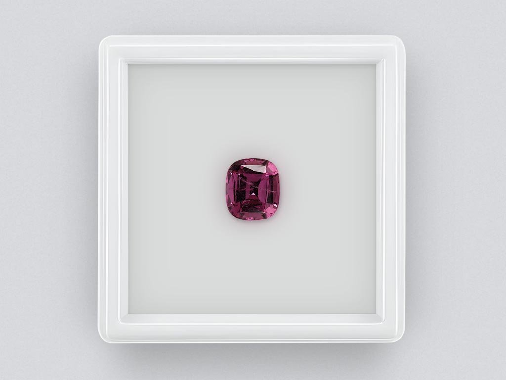 Rhodolite garnet cushion cut 2.53 carats, Tanzania Image №1