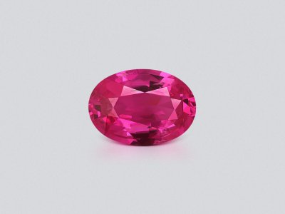 Spinel Mahenge Vivid Pink oval cut 2.61 carats, Tanzania photo