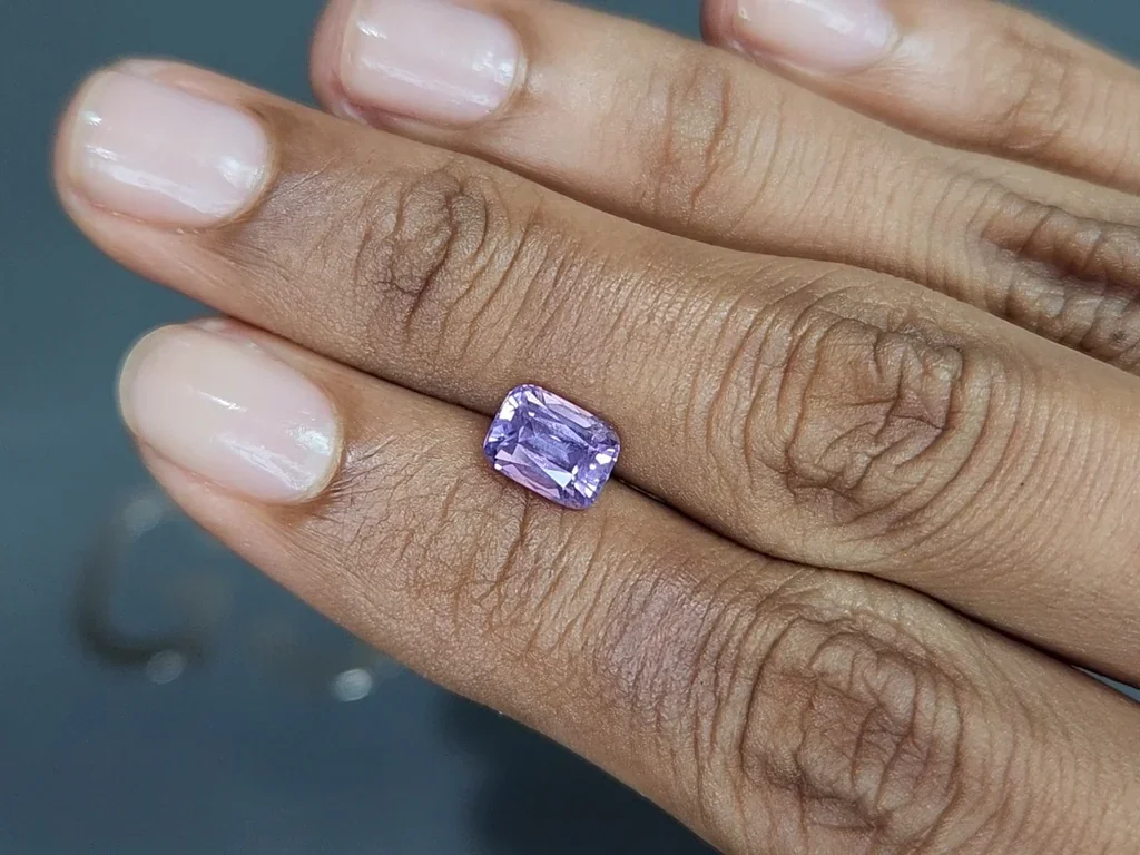 Lavender spinel cushion cut 1.70 carats, Tanzania Image №2