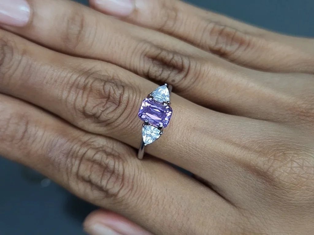 Lavender spinel cushion cut 1.70 carats, Tanzania Image №5