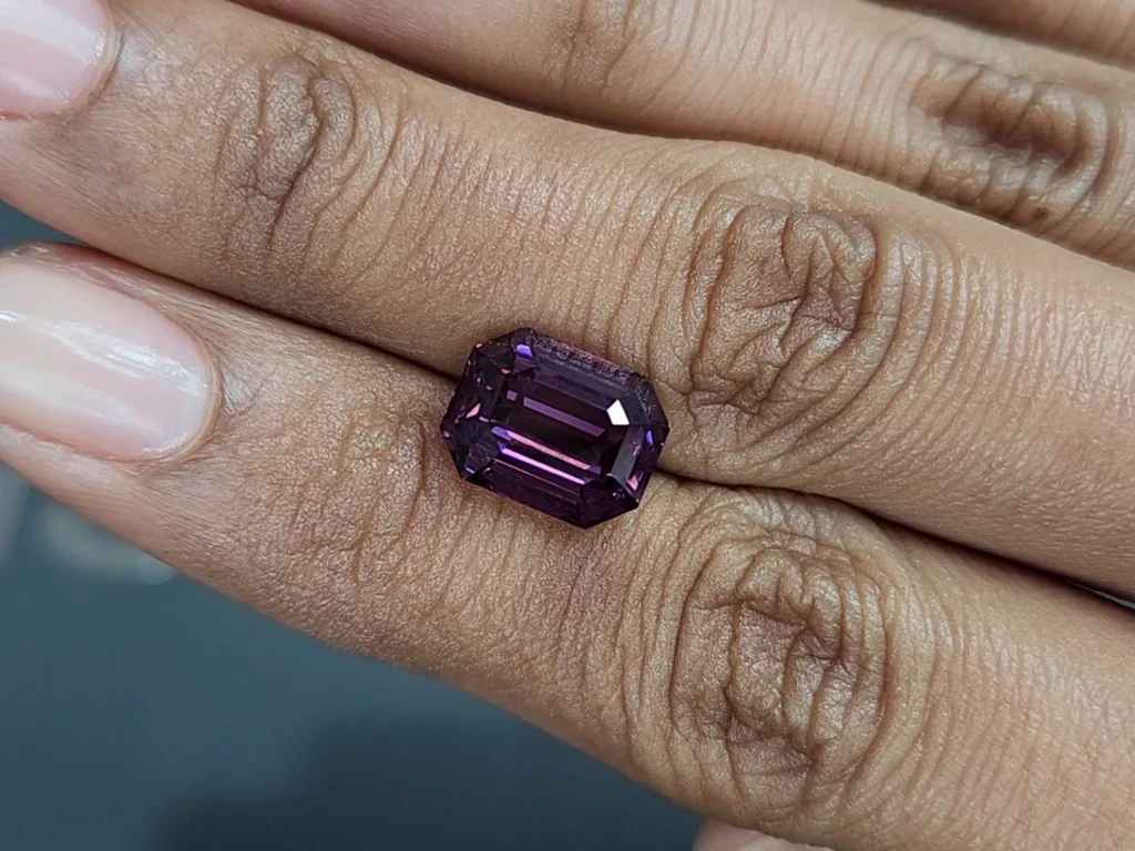 Purple spinel octagon cut 6.05 carats, Burma Image №2
