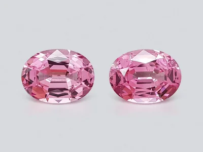 Pair of pink spinels 8.70 ct, Tajikistan, GRS photo