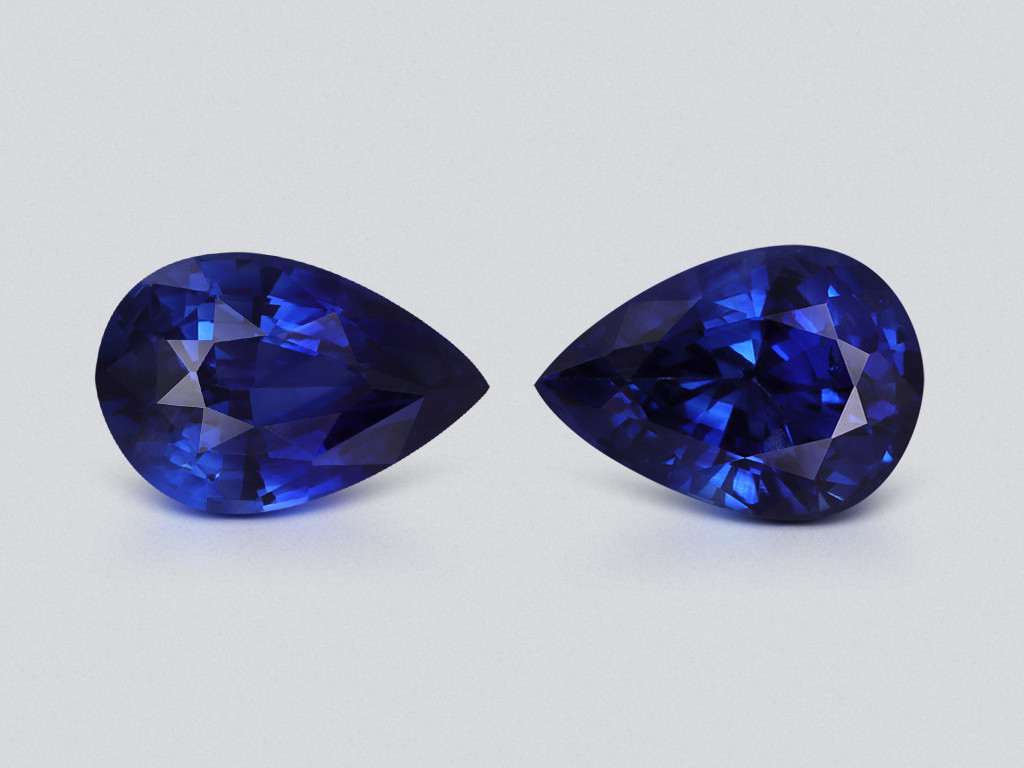 Pair of sapphires Royal Blue pear shaped  2.83 carats, Sri Lanka Image №1