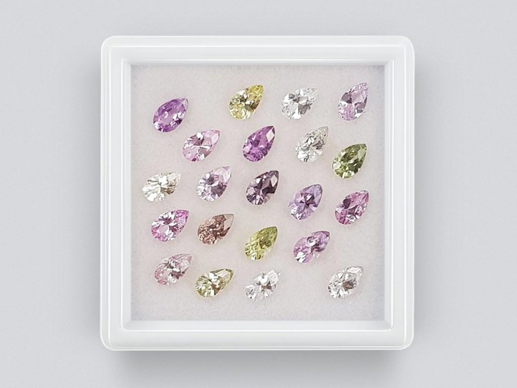 Set of calibrated sapphires 5x3 mm in pear cut 4.94 carats/21 pcs. Image №1