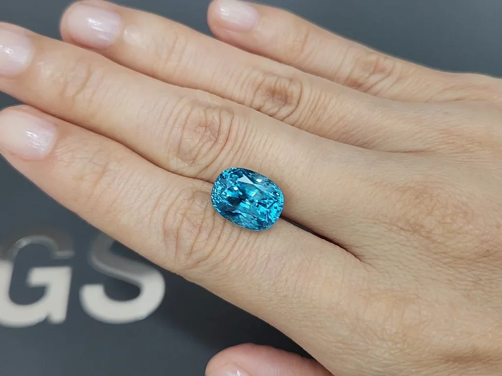 Large blue zircon in oval cut 12.98 carats, Cambodia  Image №2