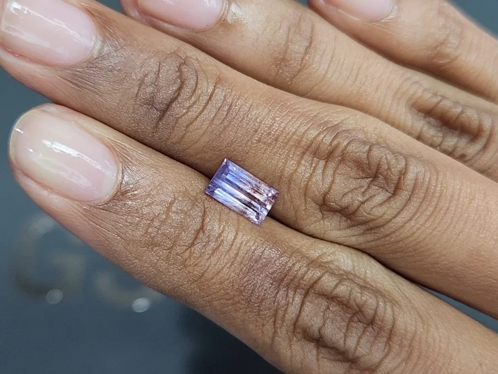 Sapphire Bi-color baguette cut 2.07 carats, Sri Lanka Image №2