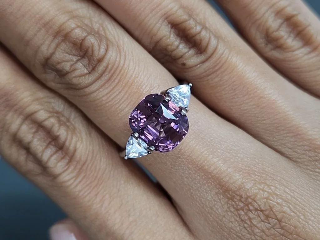 Purple spinel cushion cut 5.02 carats, Burma Image №5