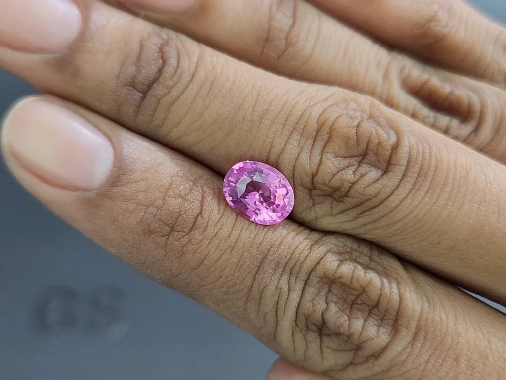 Pink spinel Mahenge oval cut  2.20 carats, Tanzania Image №2