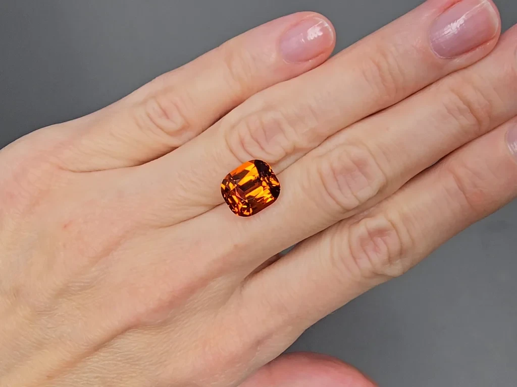 Fanta color garnet spessartine in cushion cut 8.77 carats, Africa Image №3