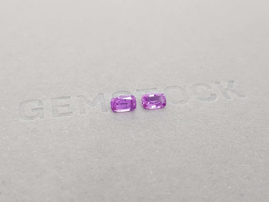 Pair of bright pink cushion cut sapphires 0.91 ct Image №2