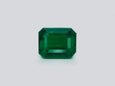 Emerald Vivid Green octagon cut 1.72 carats, Panjshir  photo