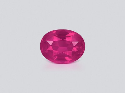Spinel Mahenge Vivid Pink rutile silk effect oval cut 3.20 carats, Tanzania photo