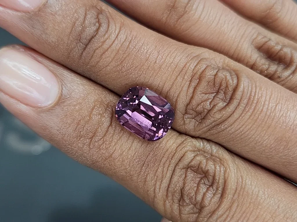 Purple spinel cushion cut 6.63 carats, Burma Image №2