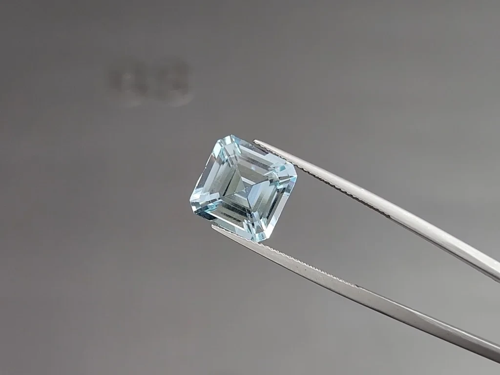 Aquamarine asscher cut 6.56 carats, Madagascar Image №3