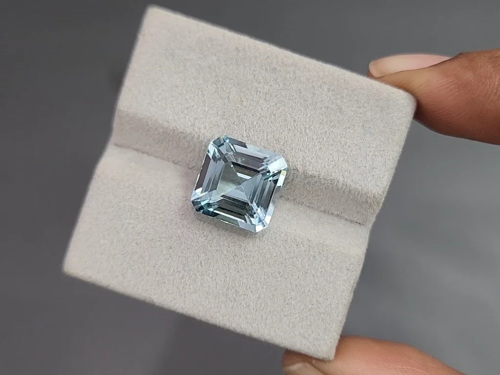 Aquamarine asscher cut 6.56 carats, Madagascar Image №4