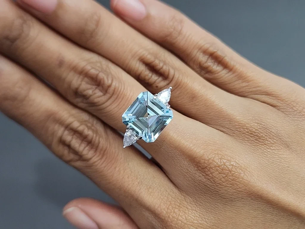 Aquamarine asscher cut 6.56 carats, Madagascar Image №5