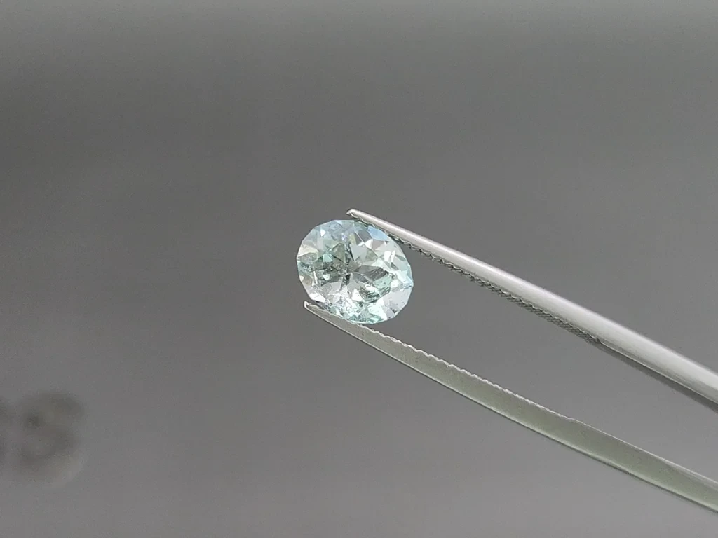 Aquamarine oval cut 1.68 carats, Madagascar  Image №3