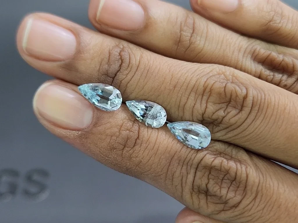 Set of aquamarines in pear cut 3.78 carats, Madagascar Image №2