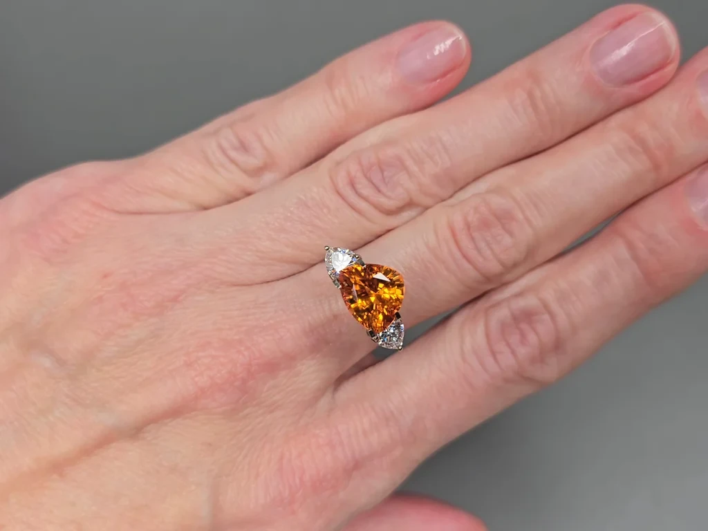 Garnet spessartine rare colored Fanta trillion cut 4.07 carats, Africa Image №6