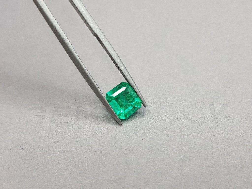 Muzo Green emerald 1.52 ct, Colombia Image №4