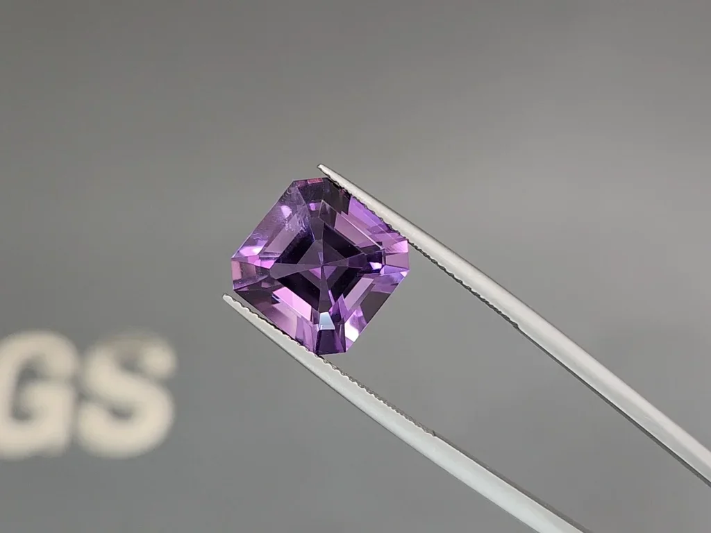 Set of three intense violet amethysts in asscher cut 22.17 carats, Sri Lanka Image №3