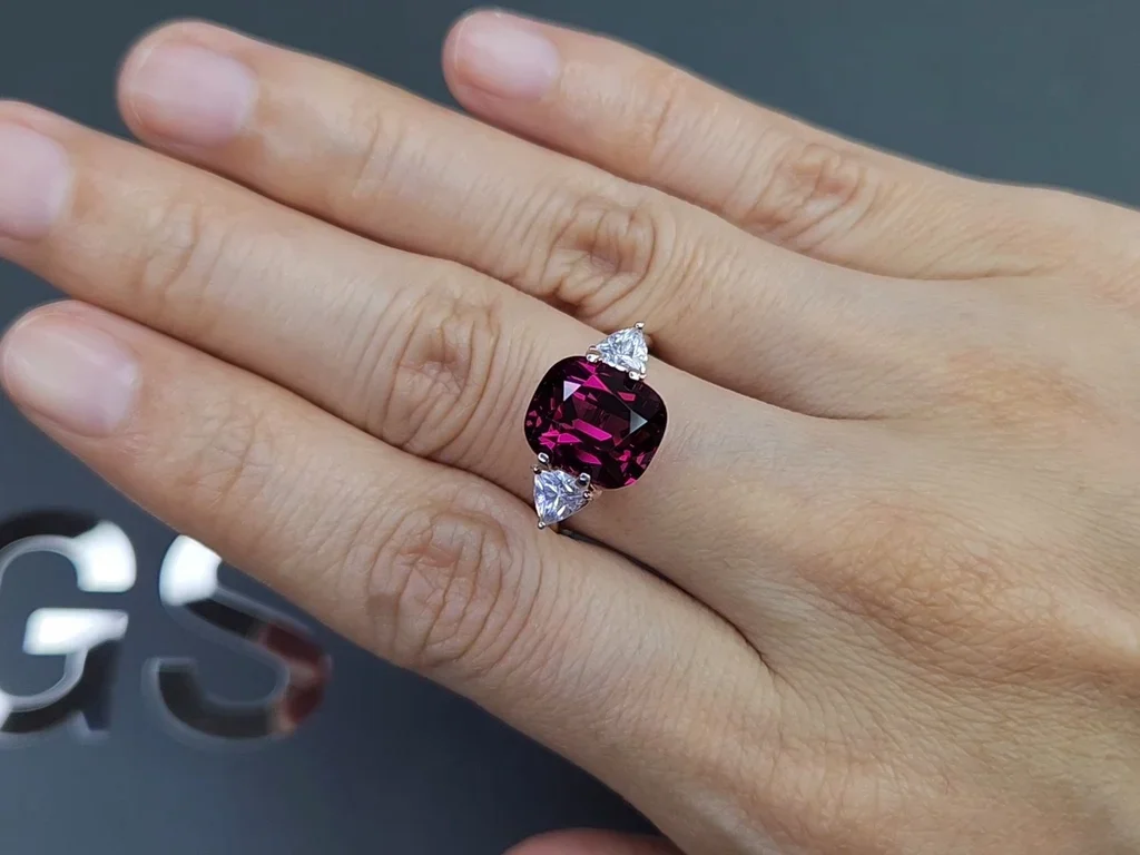 Purple rhodolite garnet in cushion cut 7.06 carats, Tanzania  Image №5