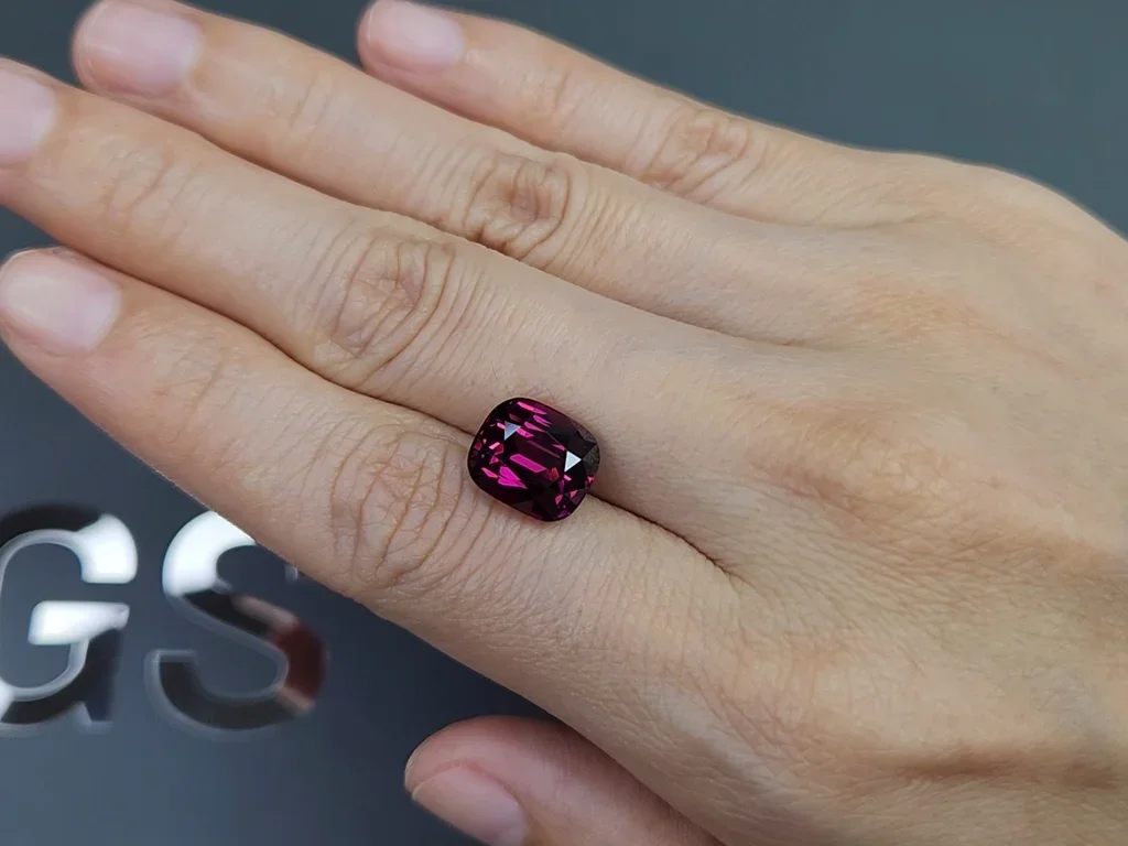 Purple rhodolite garnet in cushion cut 7.06 carats, Tanzania  Image №2