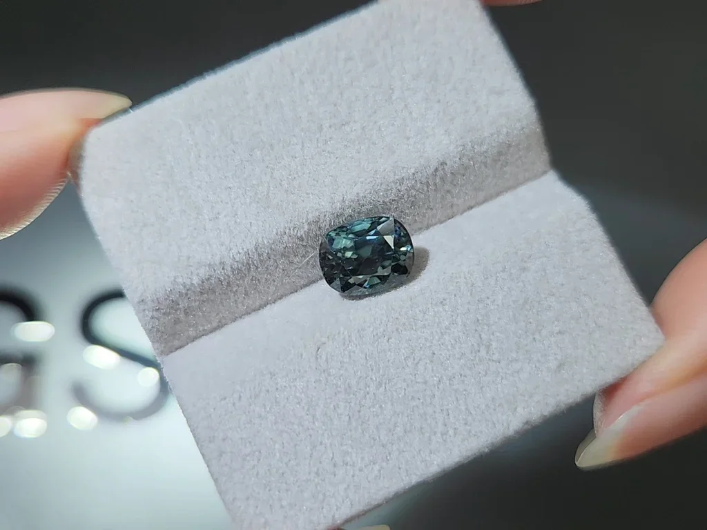 Green zircon with color changing effect cushion cut  3.30 carats, Tanzania Image №7