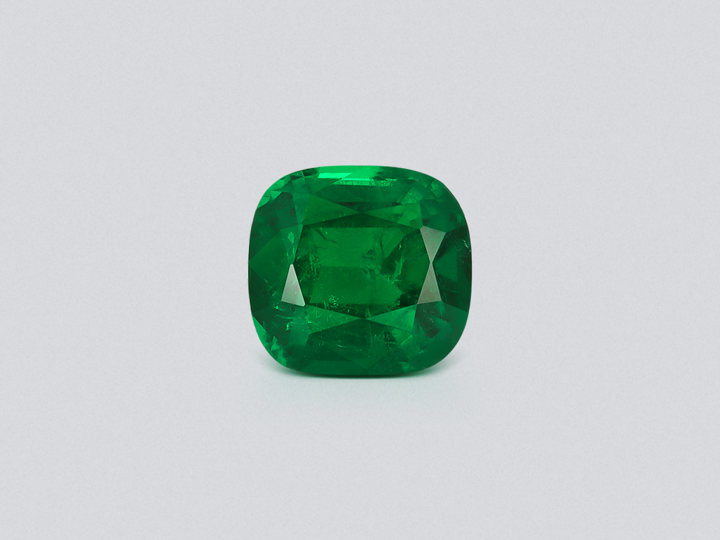 Emerald Vivid Green cushion cut 1.84 carats, Pakistan Image №1