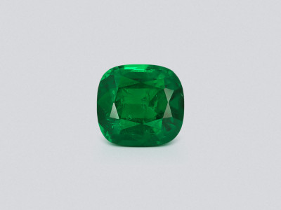 Emerald Vivid Green cushion cut 1.84 carats, Pakistan photo