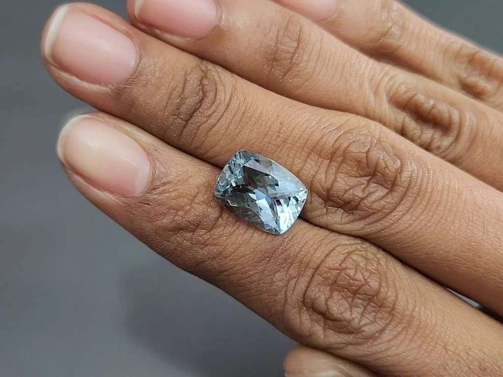 Aaquamarine cushion cut  4.70 carats, Madagascar Image №2