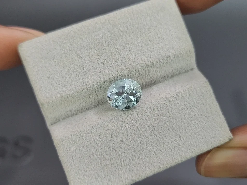 Aquamarine oval cut 1.82 carats, Madagascar  Image №4