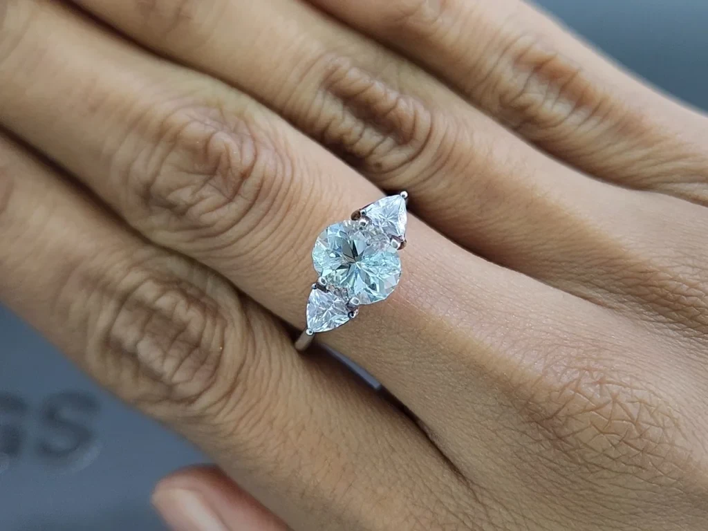 Aquamarine oval cut 1.82 carats, Madagascar  Image №5