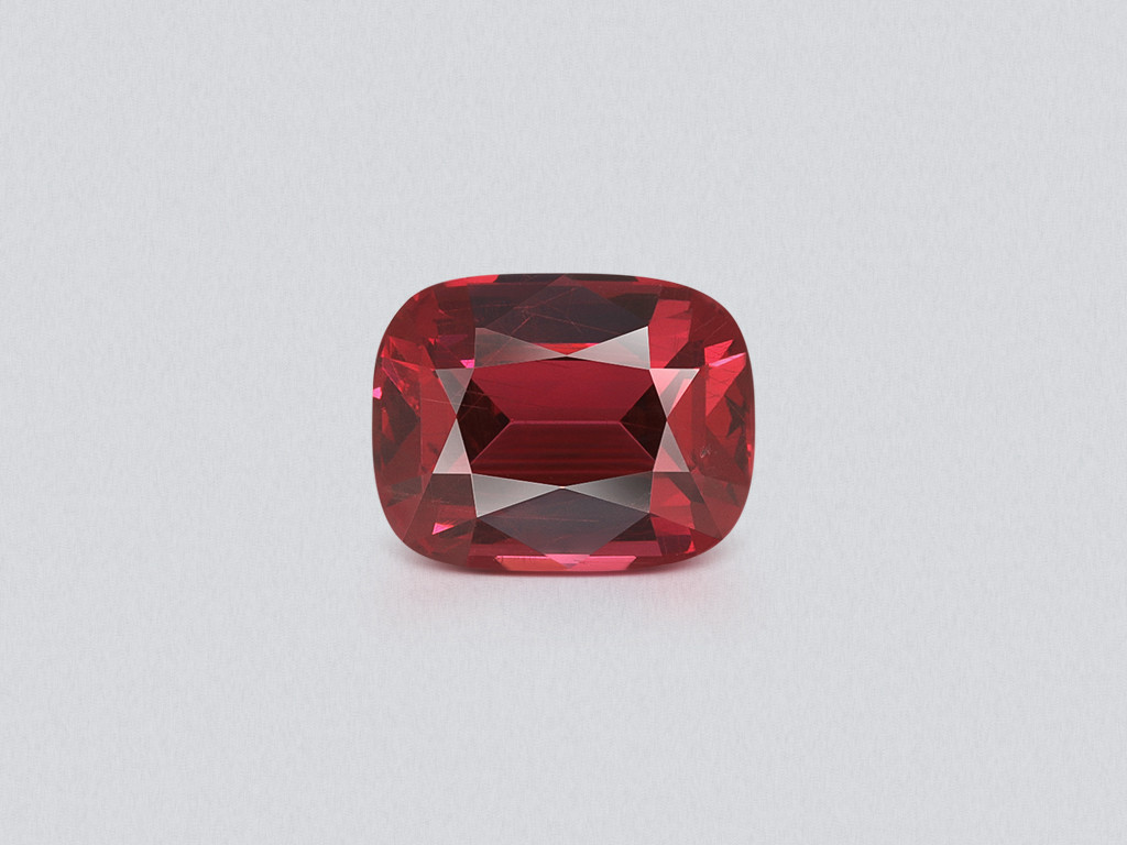 Garnet  cushion cut  5.08 carats, Africa Image №1