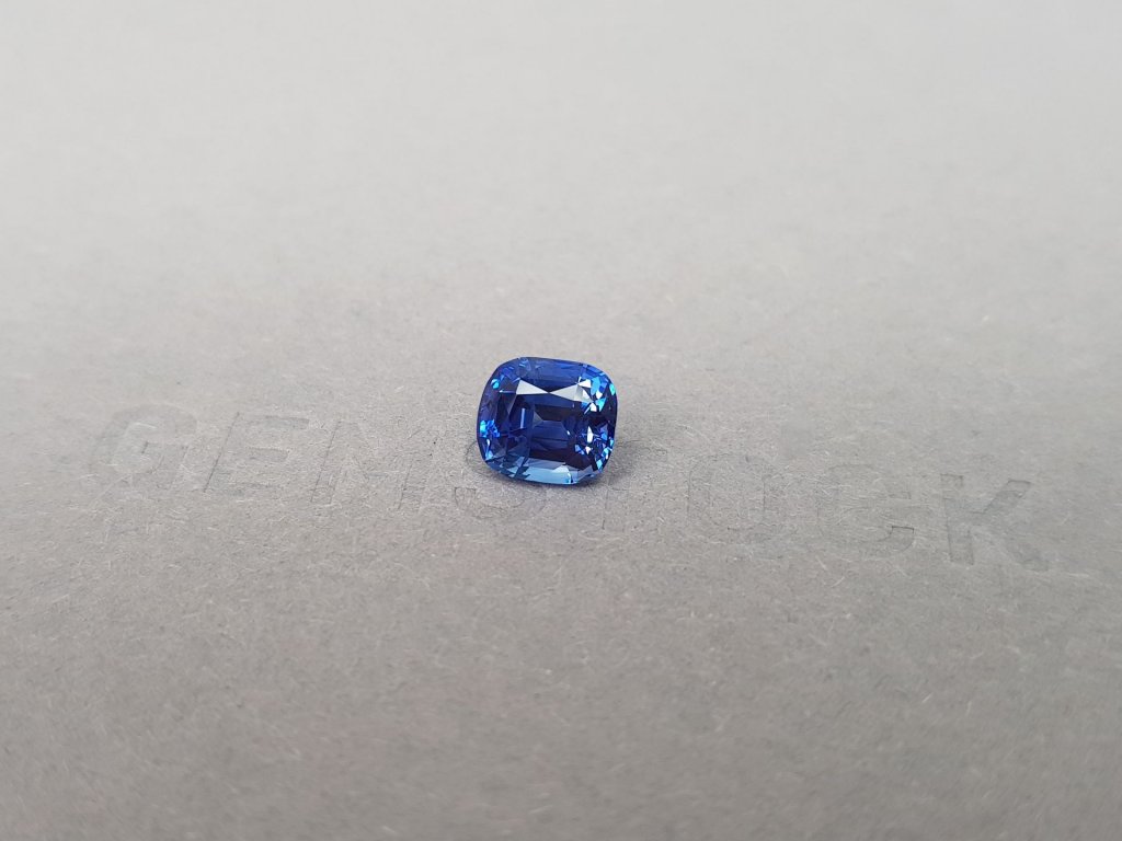 Cushion cut cornflower blue sapphire 2.19 ct, Sri Lanka Image №3