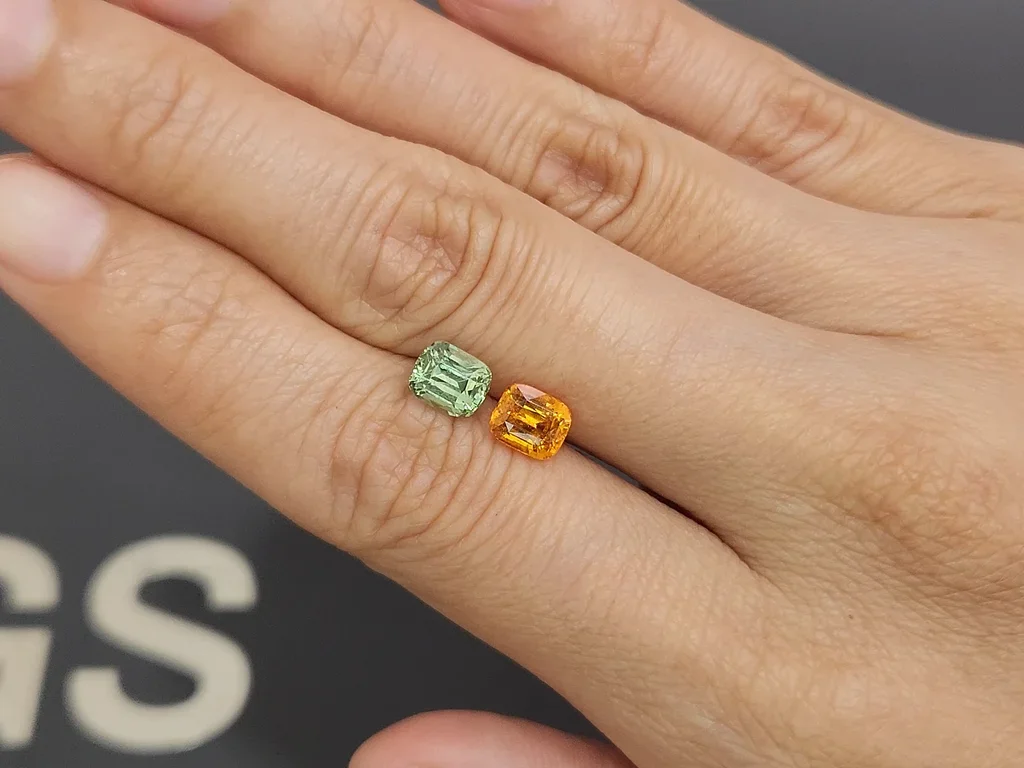 Contrasting pair of garnet spessartine and grossular in cushion cut 3.07 carats, Tanzania Image №2