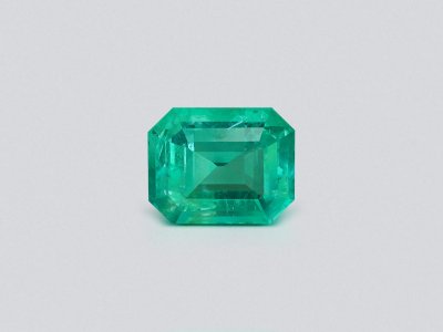 Emerald in octagon cut 1.26 carats, Colombia photo