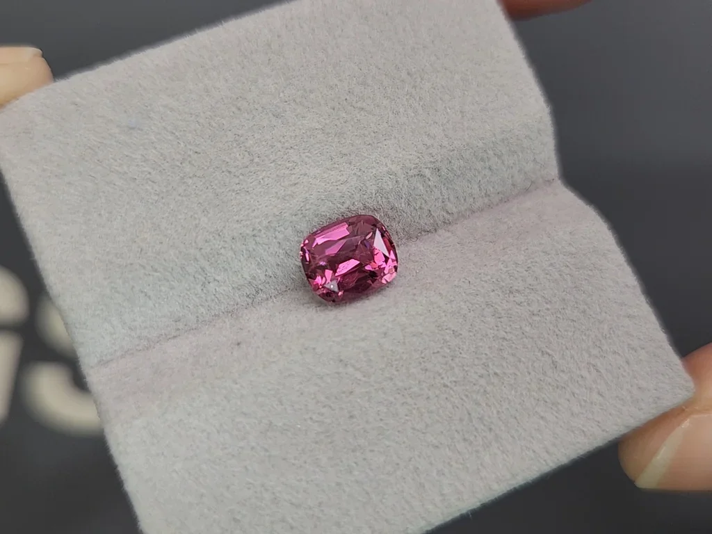 Rhodolite garnet cushion cut 1.74 caratsTanzania Image №4