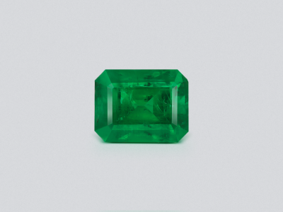Emerald Verdant green octagon cut 4.03 carats, Panjshir photo