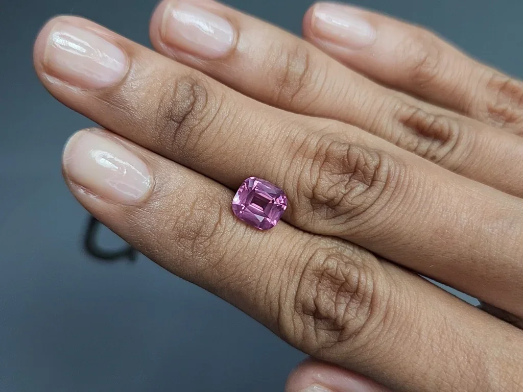 Pink spinel cushion cut 2.46 carats, Tanzania Image №2