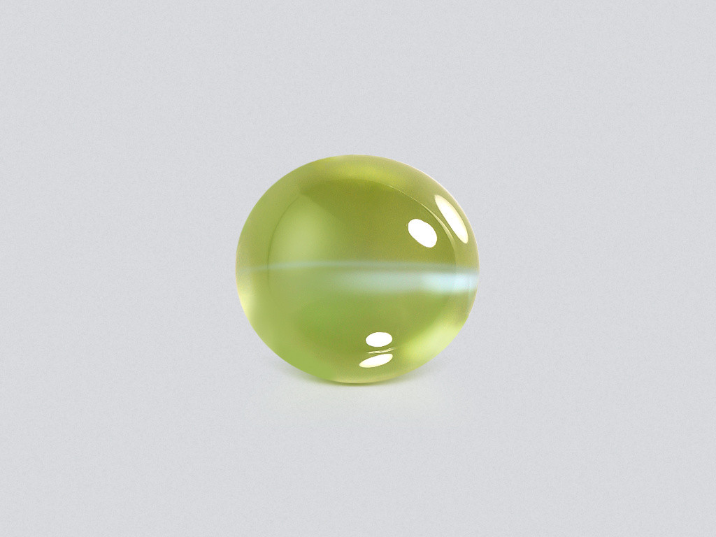 Cat's eye chrysoberyl in cabochon cut 8.59 carats, Sri Lanka Image №1
