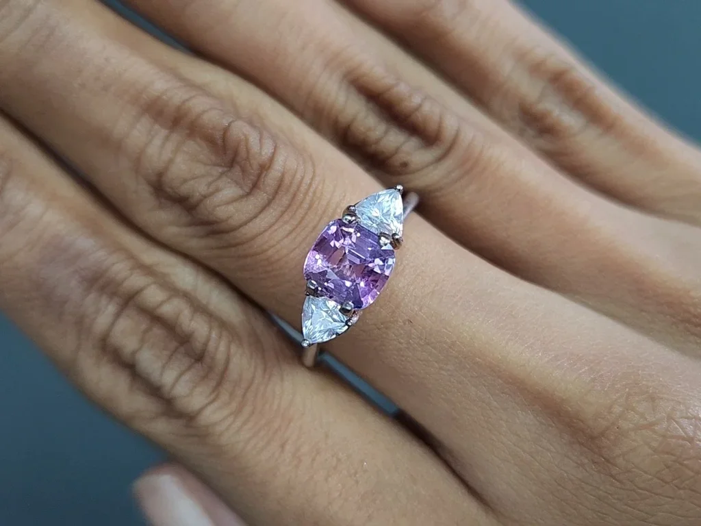 Pink sapphire cushion cut 2.03 carats, Sri Lanka Image №5