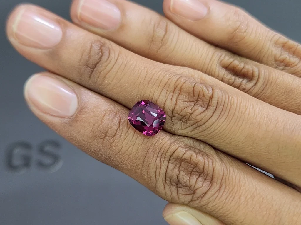 Purple garnet cushion cut 4.56 carats, Tanzania Image №2