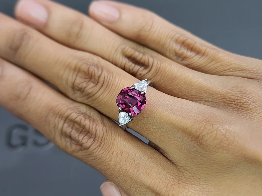 Purple garnet cushion cut 4.56 carats, Tanzania Image №5