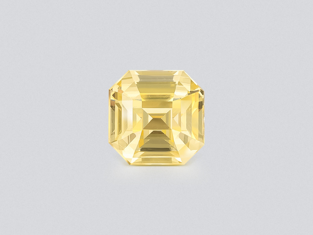 Unheated sapphire Vivid Yellow octagon cut  2.20 carats, Sri Lanka Image №1