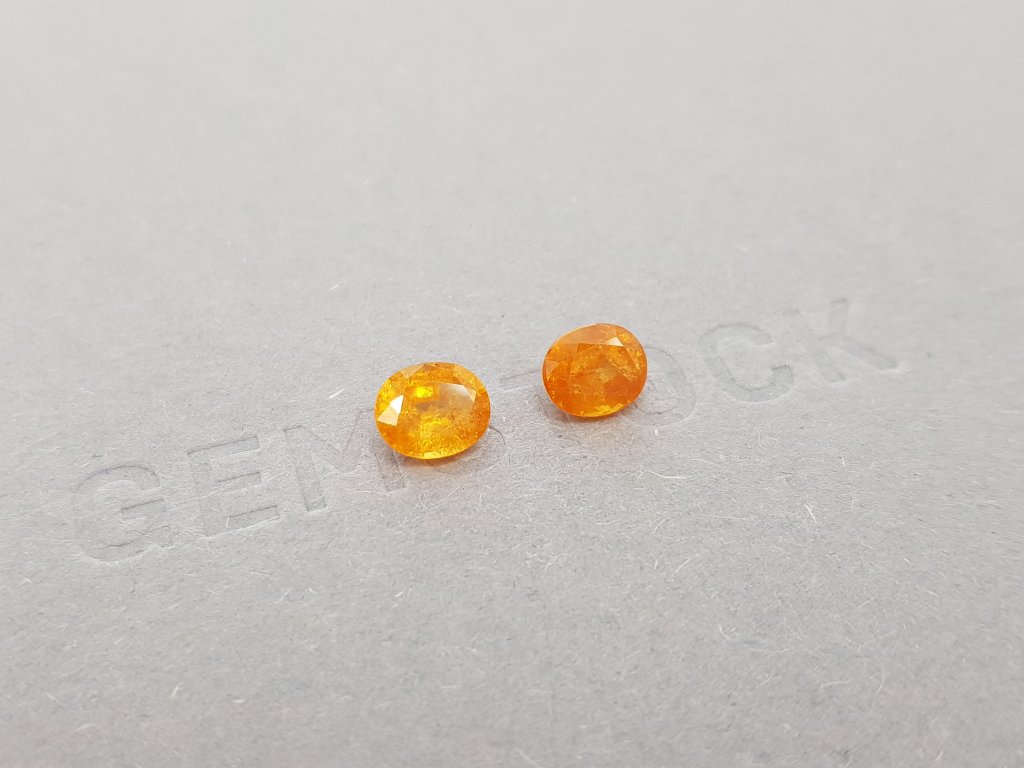 Pair of oval cut Fanta spessartines 2.61 ct Image №3